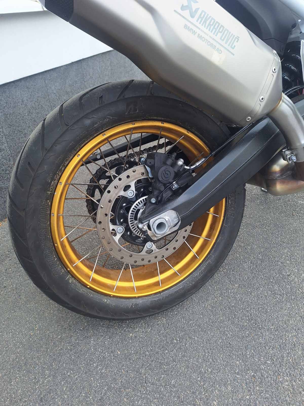 F 900 GS
