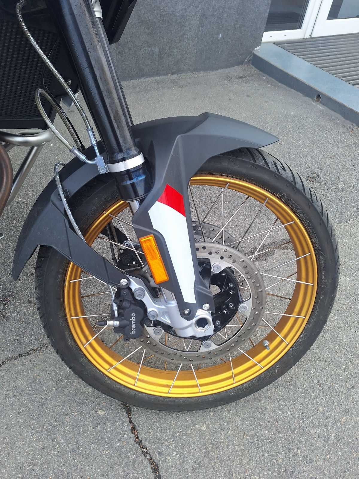 F 900 GS