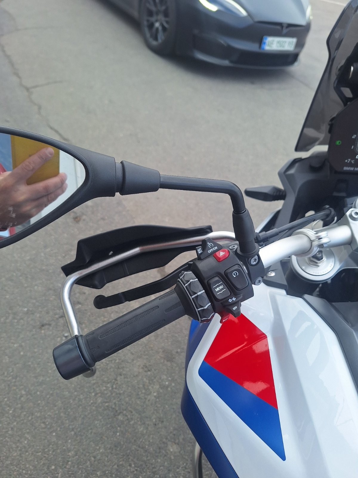 F 900 GS