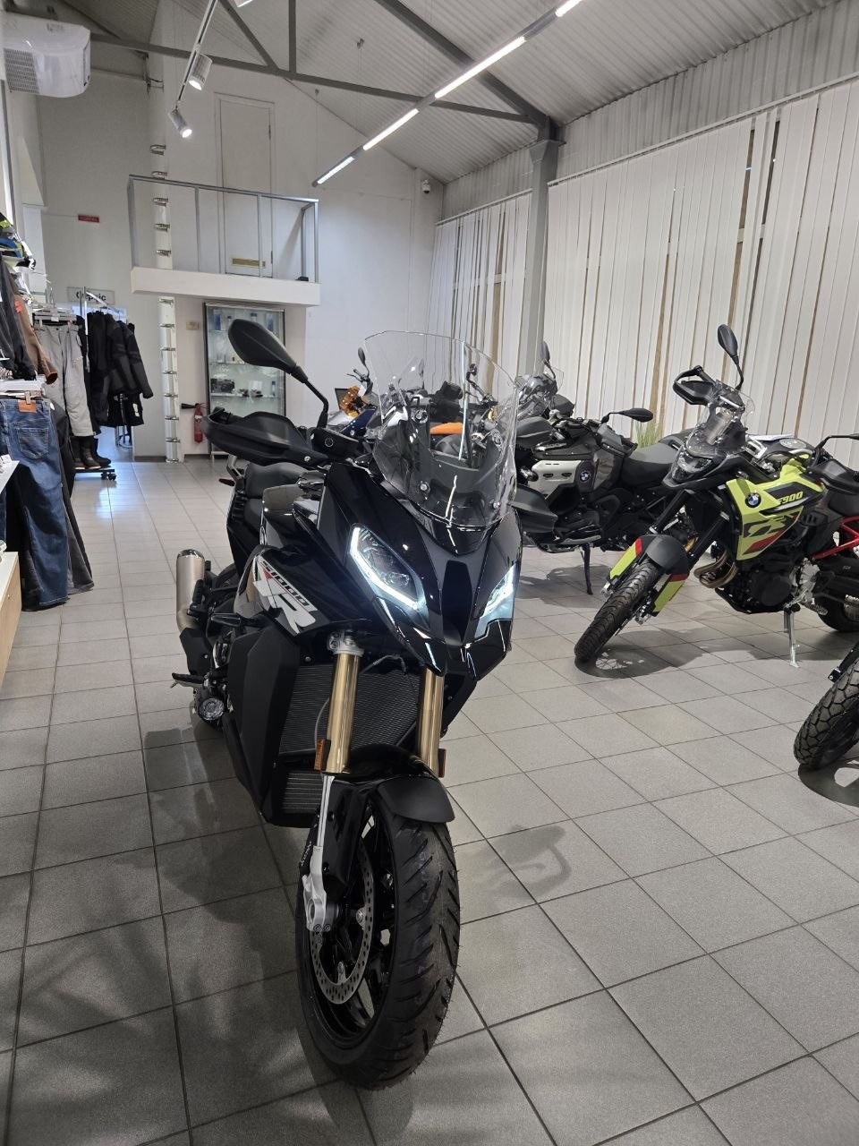 S 1000 XR