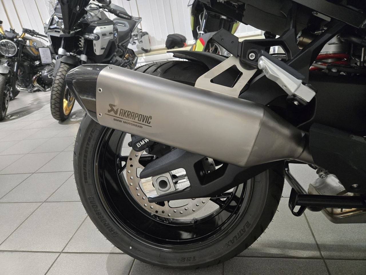 S 1000 XR