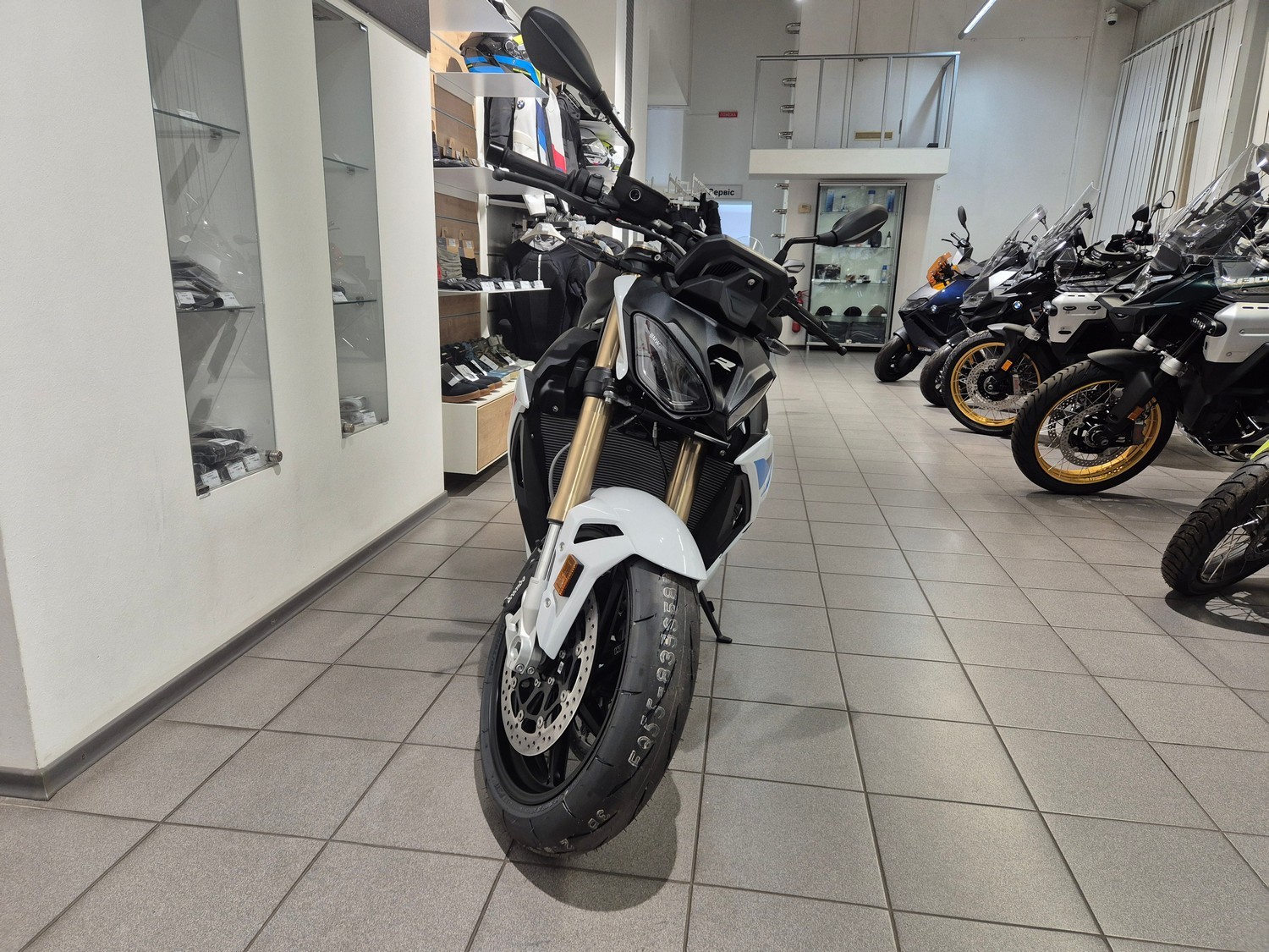 S 1000 R