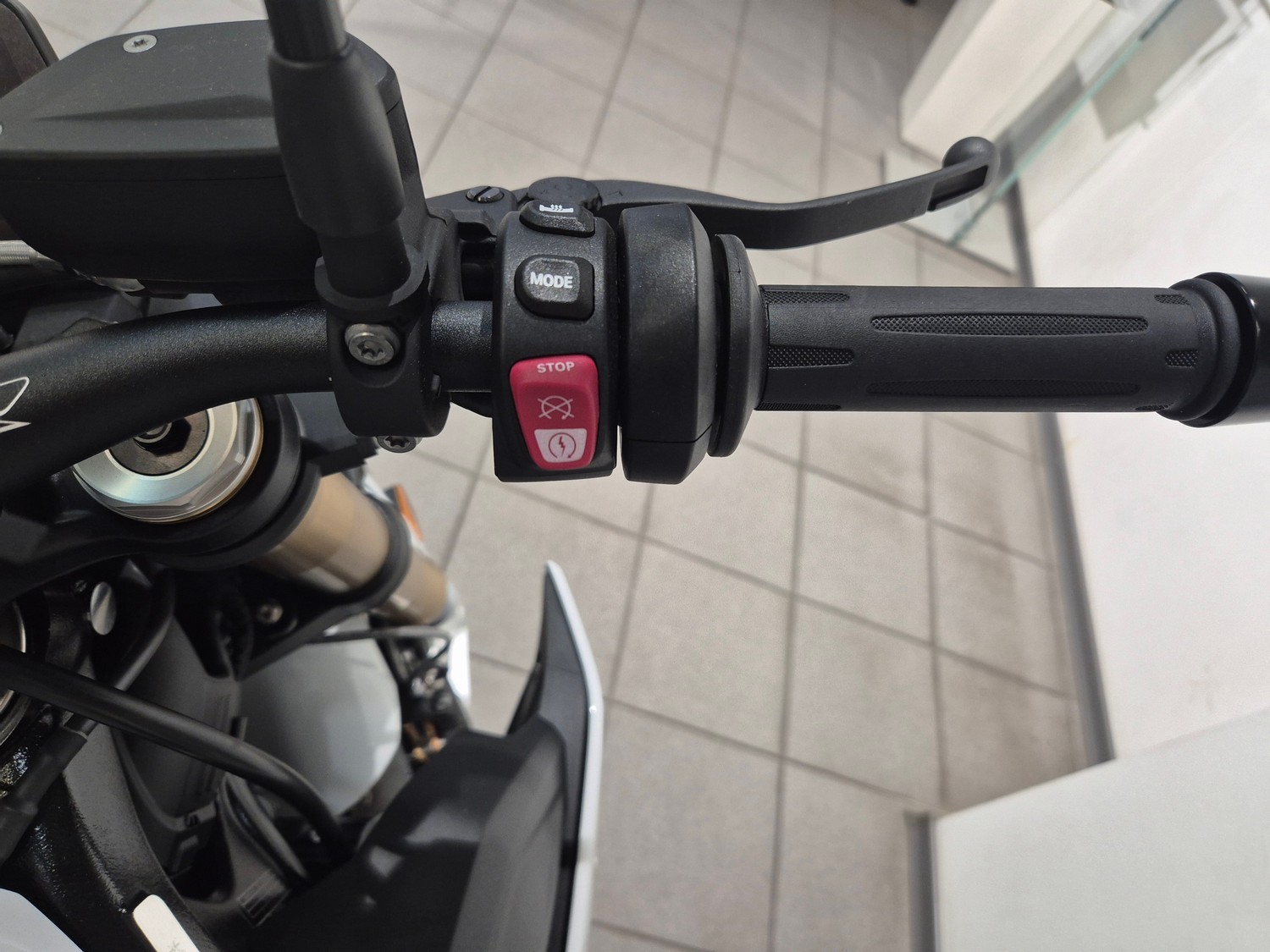 S 1000 R