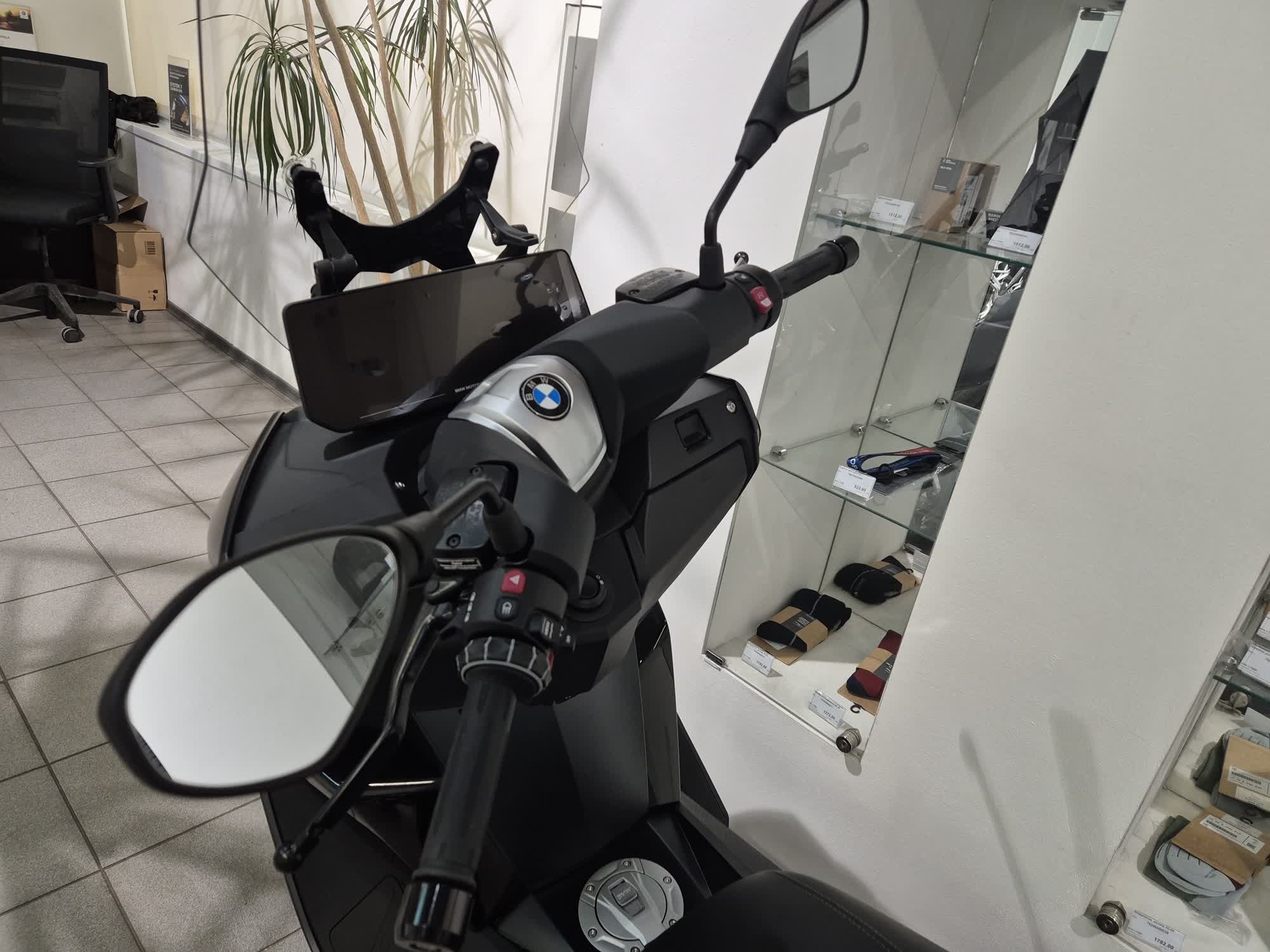 BMW Motorrad С 400 GT