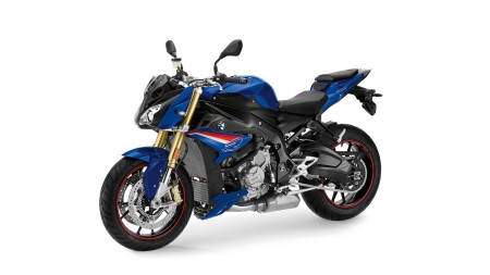 S 1000 R: зухвалість або елегантність?